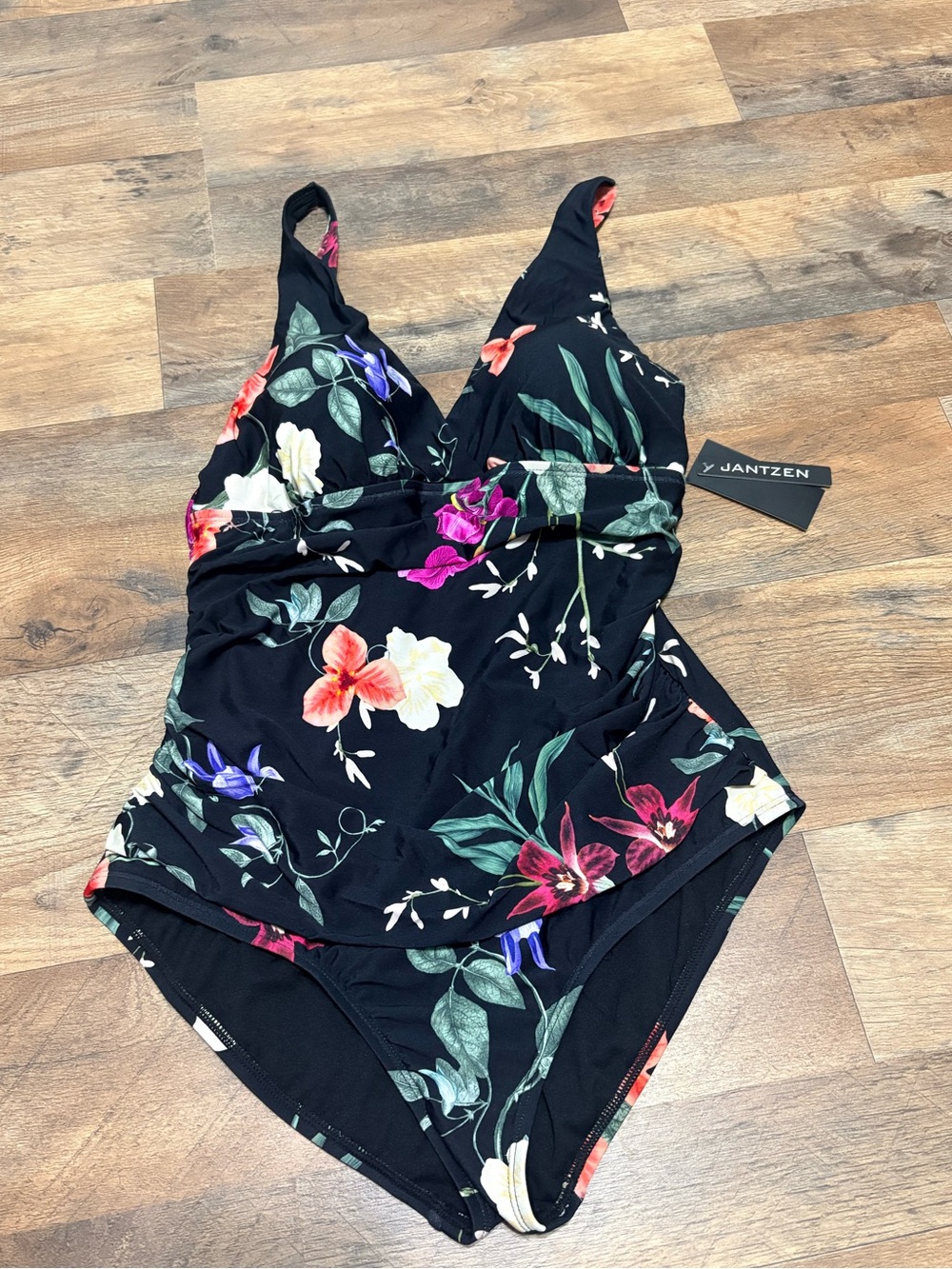Jantzen Floral One-Piece Swimsuit Women’s Size 14 Tummy Control Black V-Neck